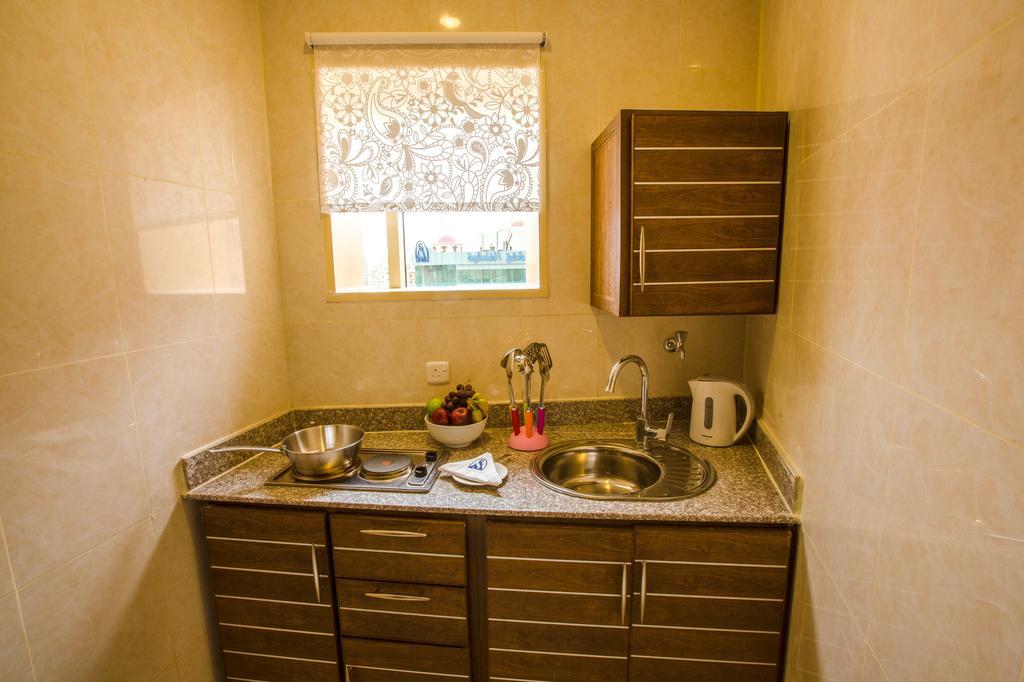 Sara Plaza (Adults Only) Apart otel Kuveyt Dış mekan fotoğraf
