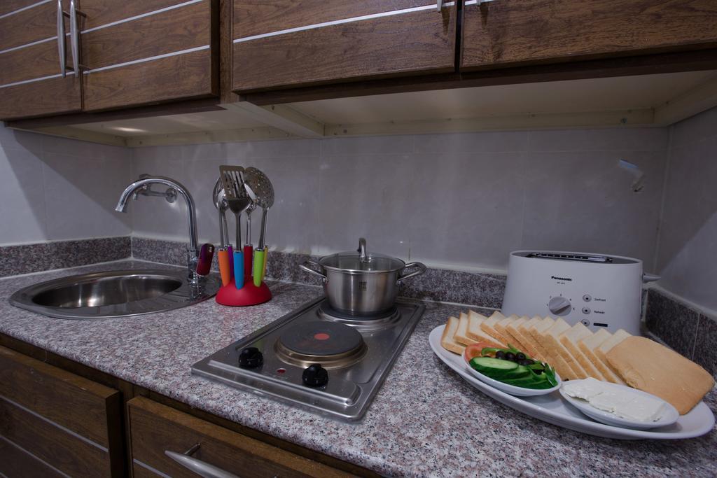 Sara Plaza (Adults Only) Apart otel Kuveyt Dış mekan fotoğraf