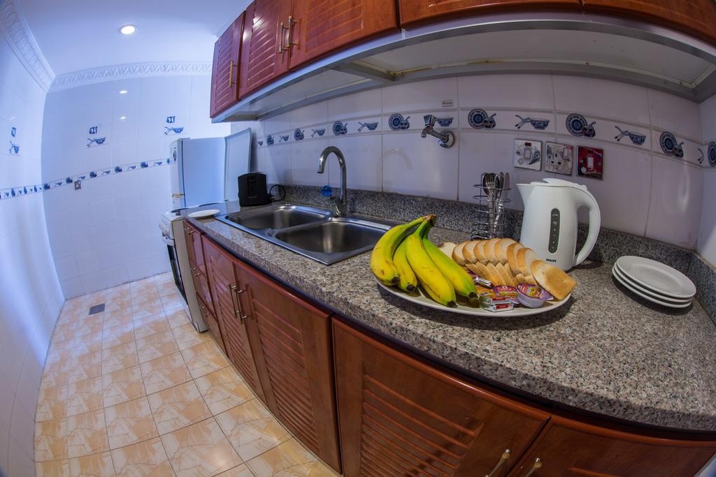 Sara Plaza (Adults Only) Apart otel Kuveyt Oda fotoğraf